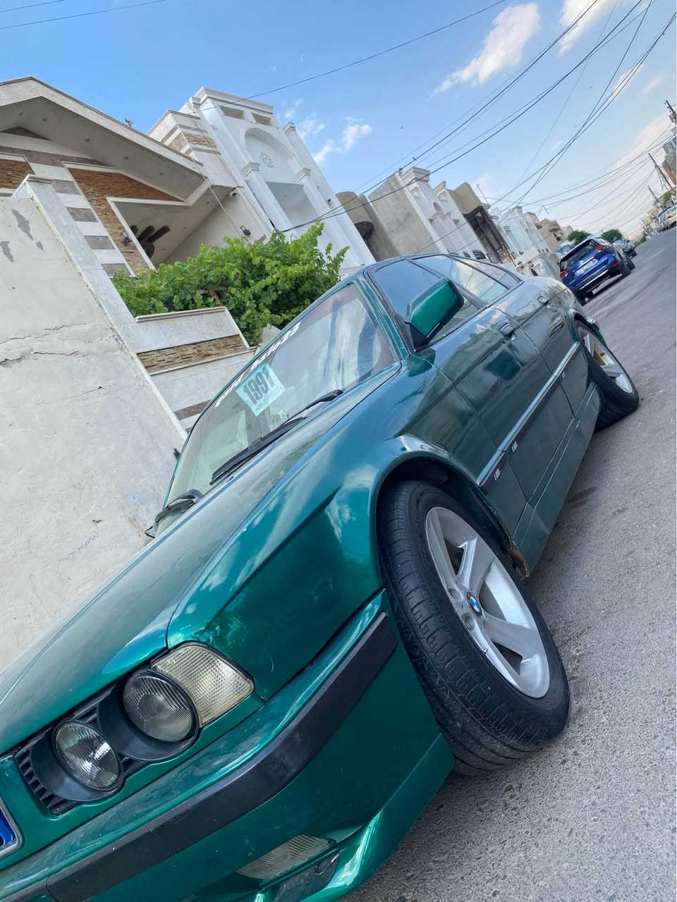 Bmw 525i 1993
فول مواسةفات
گير ئوتوماتيك
مةكينة 525 كةپس
جام كارةباي 
هيچ دعم و ليدراني نية 
واجيهة و وكالةي لةگةلة 
سةيارةكة مكينةي لةسةر نية عاتلة 
ئاوا دةي فروشم
سعر 27 وةرةقة و مةجال
شوين هةولير أربيل, العراق


**إذا كنت صاحب هذا الإعلان وتريد حذفه لأي سبب، رجاءا أرسل رسالة إلى الدعم الفني**
