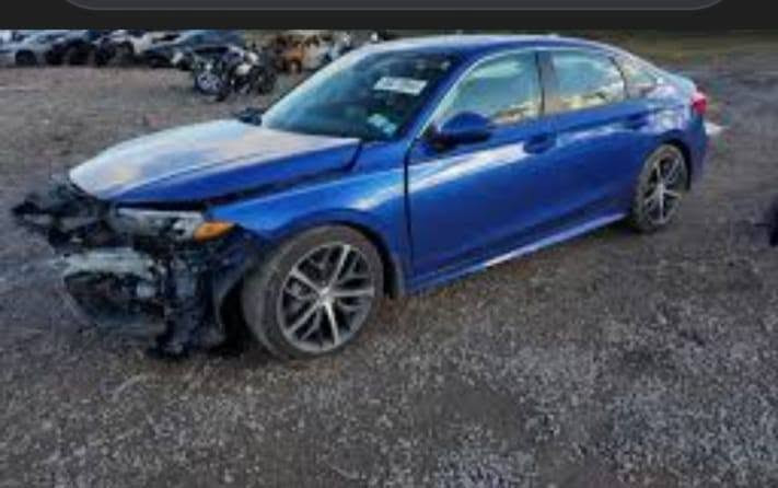السلام عليكم 
سفك موديل 23 محرك 1500 تيربو  
رقم بغداد حادثها  خفيف مثل ما موضح بالصور 
مستعجل على البيع ب135 وبيها مجال بسيط 
*********** ابو سجاد
