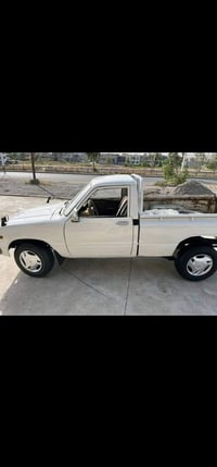 تويوتا هايلوكس • مطلوب