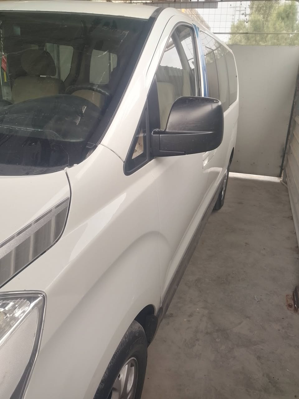 ستاركس 2010 محور گير اوتماتيك كلشي  موضح بالفيديو و سونارها وياها السعر 150 
للاستفسار *********** مكاني البصرة قضاء المدينة / بني منصور
