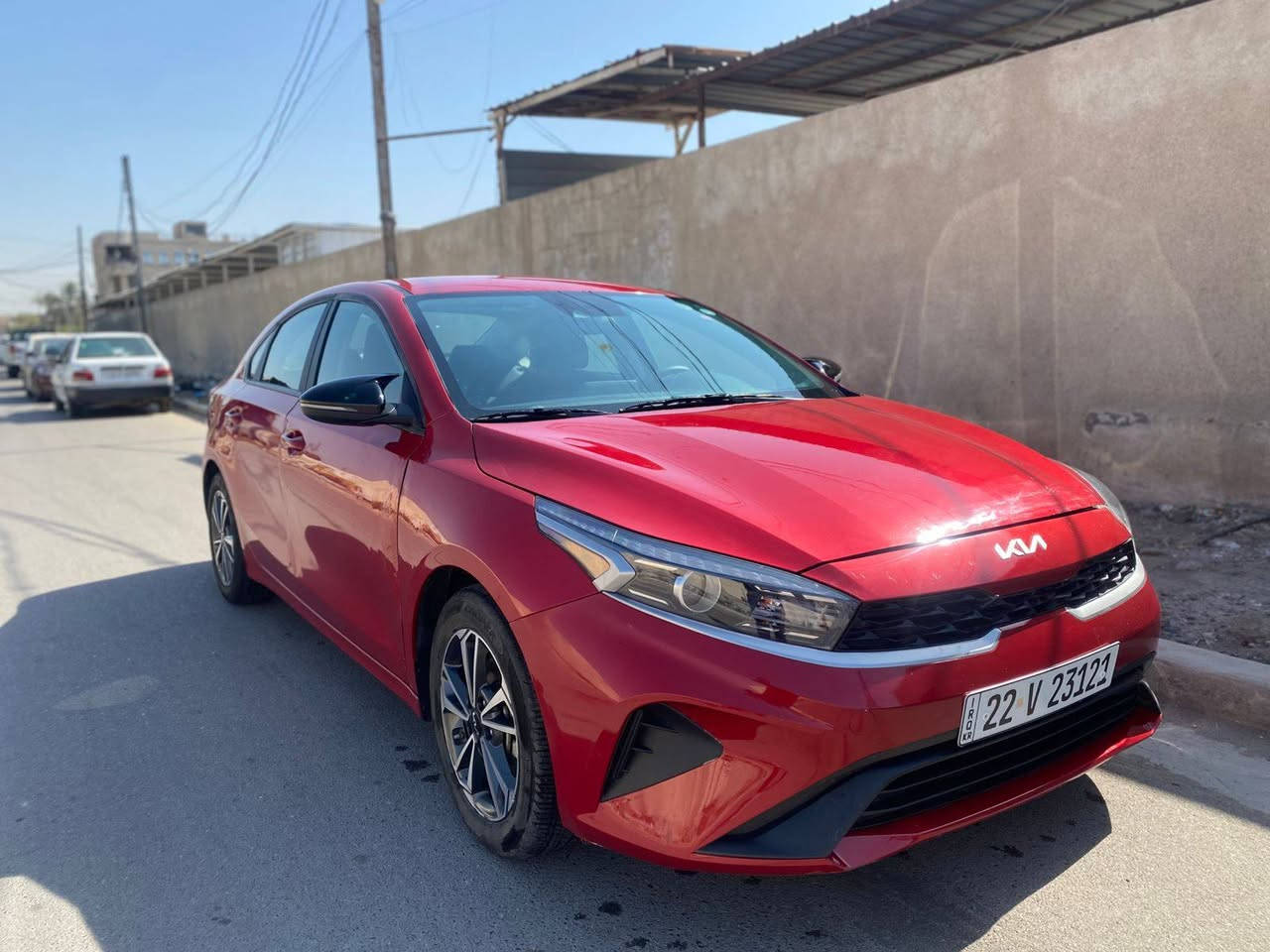 كيا فورتي ٢٠٢٤... بدون ايرباكات كلهن سليمات.. مواصفات الفورتي مكينه ٢٠٠٠دوش بيها صبغ جنطه وداير مال جاملغ وبيه بارد  امامي يمين وحافة البنيد  ..... ماشيه ١٨ الف... مكفوله كير ومكينه وحداديه سياره نظيفة جدا للبيع بسعر ١٣٨ وبيها مجال للاتصال ب*********** ابوكرم.... مكان السياره بغداد المنصور.. تحويل وكالة بشرط...
