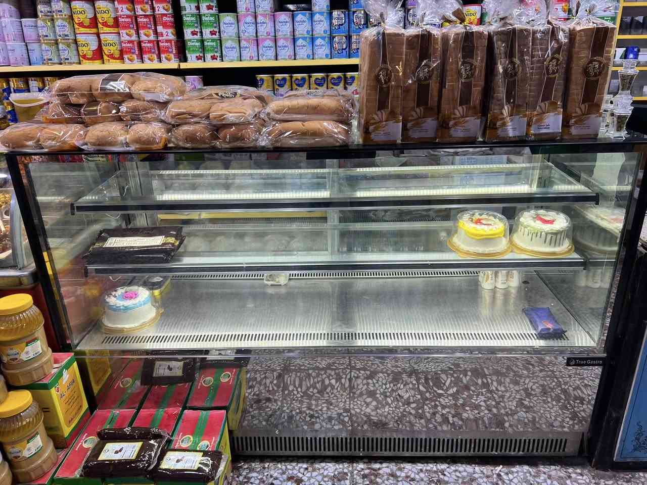 عارضة للبيع بسعر مناسب جدا 🔴✅


**إذا كنت صاحب هذا الإعلان وتريد حذفه لأي سبب، رجاءا أرسل رسالة إلى الدعم الفني**