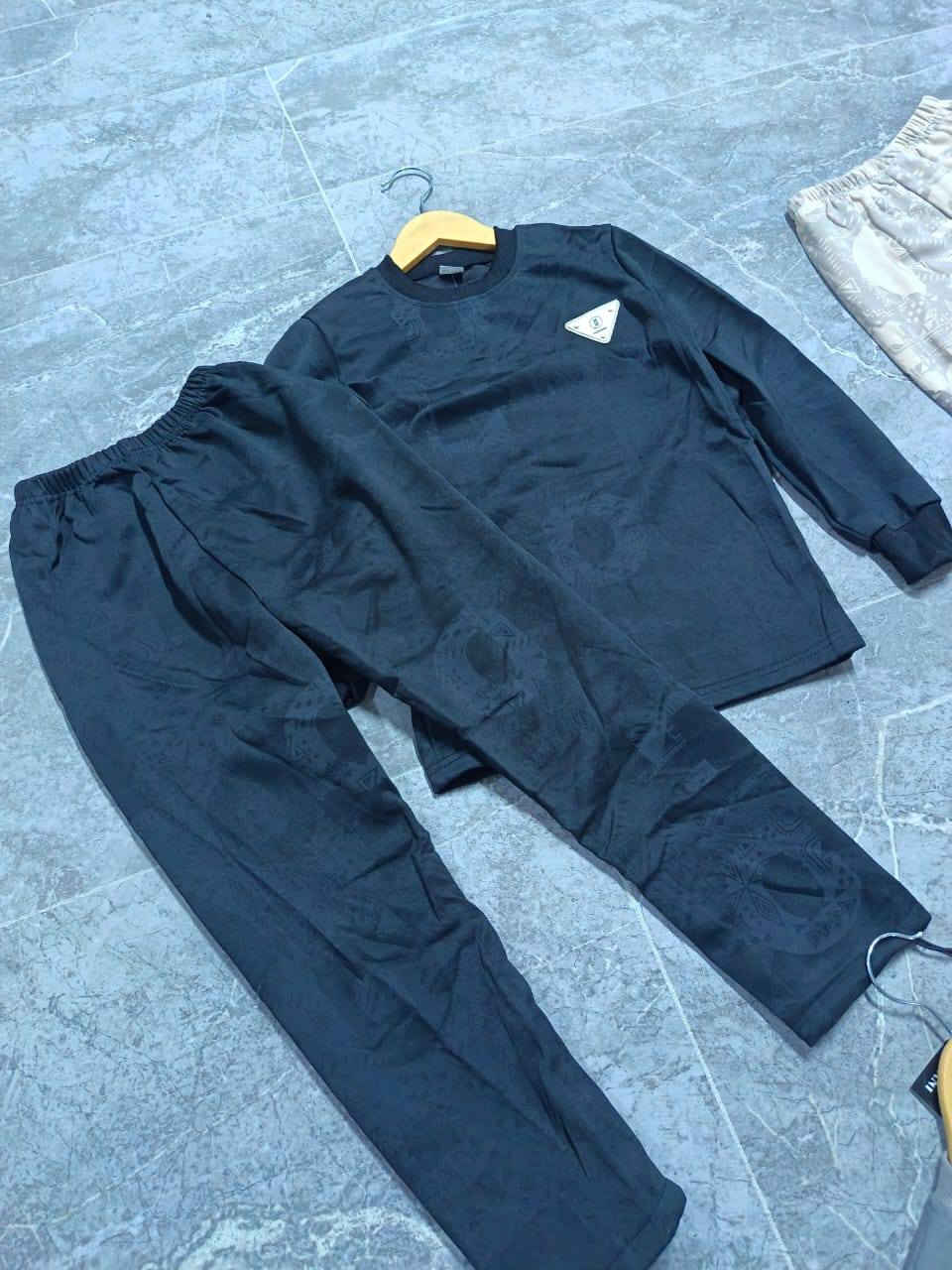 تصفيه ...تراكات ولادي وبناتي قياسات 2+4+6 سنه سعر التراك 5000
عنوان مفرق سدة الهندية 
واتساب ***********
