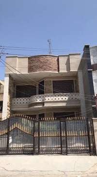 للبيع دار  او مراوس بناء درجه اولى  المنصور. حي العربي قريب للجوازات  ...