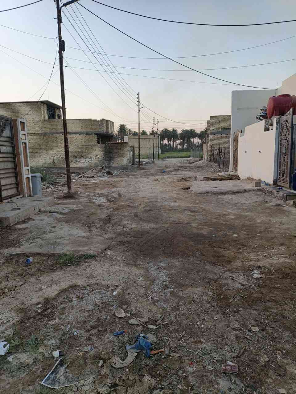 السلام عليكم قطعه البيع المساحه 100متر مقابيل جزيرة بغداد السياحه ايستفسار تصال ***********
