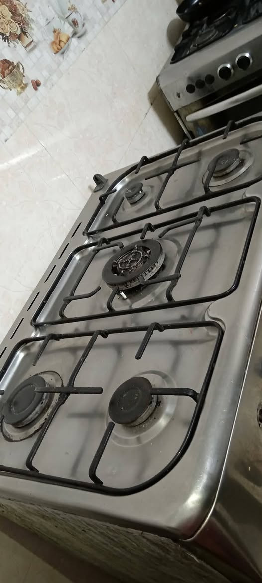 طباخ للبيع 60 وبيه مجال للاستفسار الاتصال على الرقم***********
