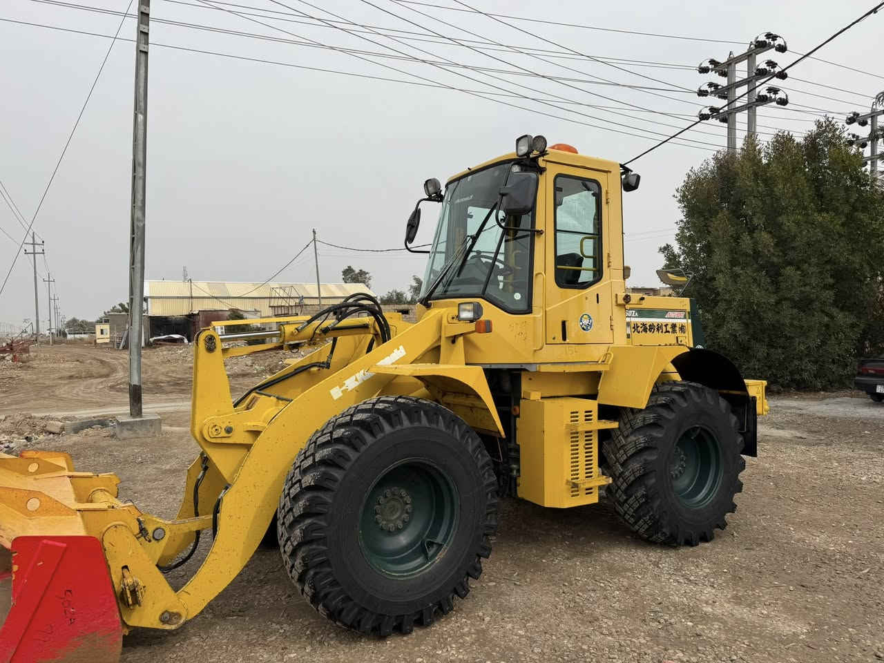 السلام عليكم شفل كاوسكي حجم 50ZA كير مكانيك تبريد بلادي عدد الساعات 2000h ساعة دخول جديد للعراق شفل جديد زيرو ***********العنوان واسط الصويرة
