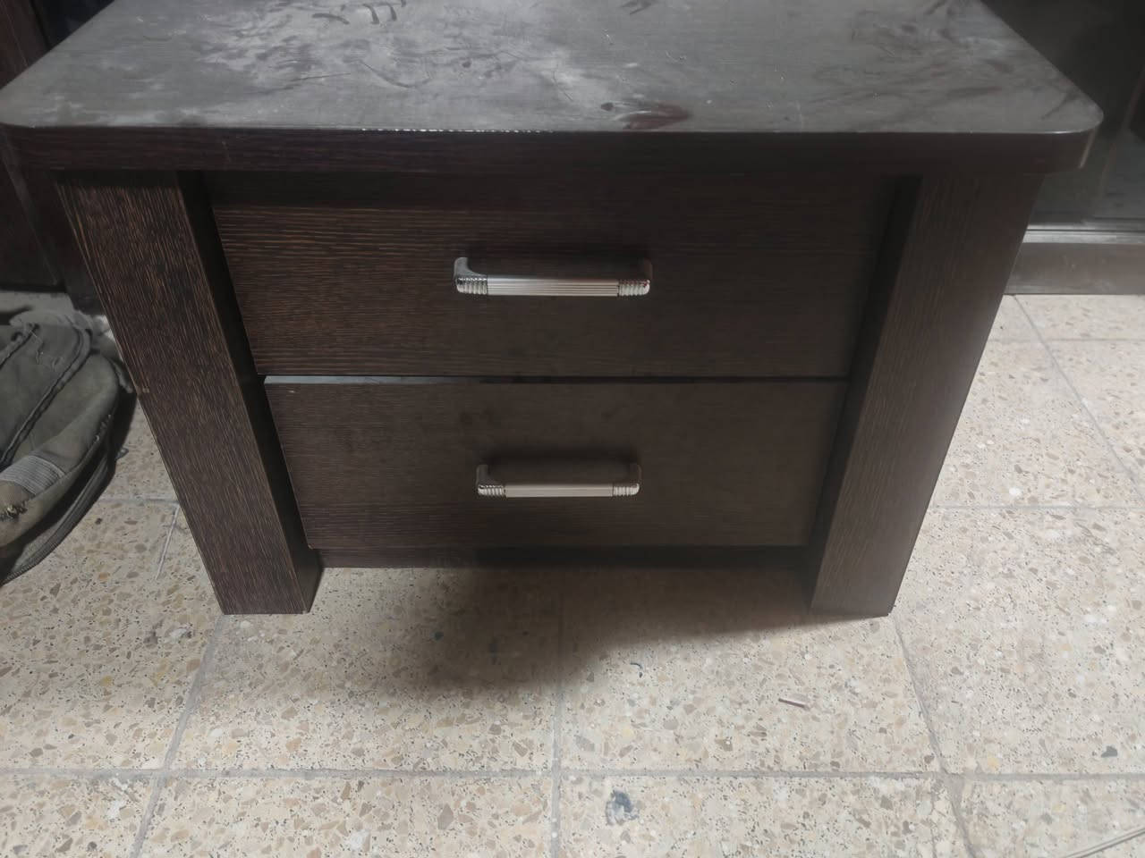 غرفه لبيع ***********
