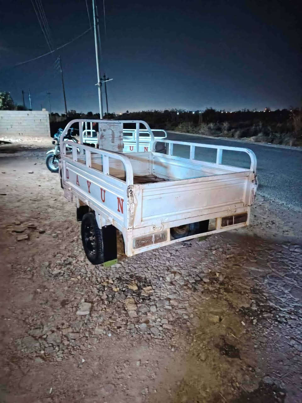 ستوته للبيع موديل 2015 اوراق اصولي  سعر على رقم ***********
