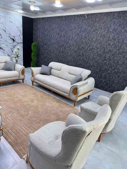 وصلت وجبة جديده تخم مودرن 
صناعه تركيه درجة اولي 
الاسفنج درجه اولى
 القماش من نوعيه الاصليه
 السعر مليون و100 واصل جميع محافظات العراق 
للحجز والاستفسار مراسله الصفحة أو واتساب ***********
