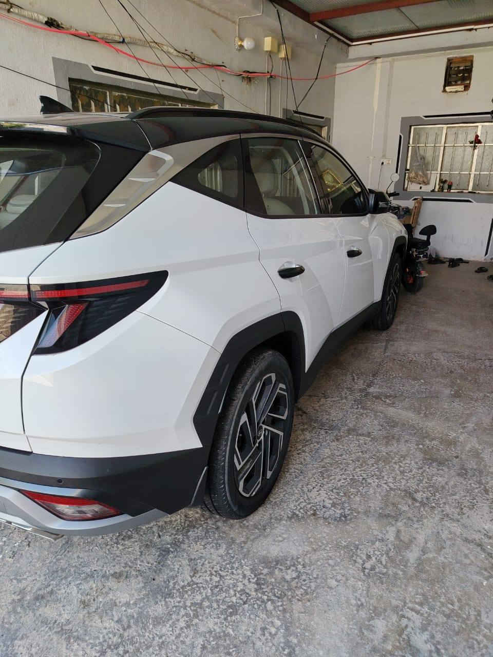 السلام عليكم 

توسان 2025 خليجي 
ماشيه 6 اللاف بعدها زيرو 
فول مواصفات توو كلرر
مكفوله كفاله عامه من الدعامية للدعامية 
رقم اربيل الدولي
سياره جاهزة من كلشي 
السعر /230 $ بيها مجال 
العنوان / ديالى المقدادية 
للاستفسار والاتصال ع رقم 
***********
