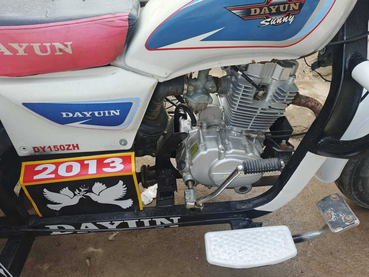 سلام عليكم ستوته للبيع موديل 2013وراق أصولي وصل معرض بسمي تعمير كله جديد 26 السعر خاص مكاني شطره وهاذه رقمي ستوته جاهزه كهربائيات كله شغاله ***********
