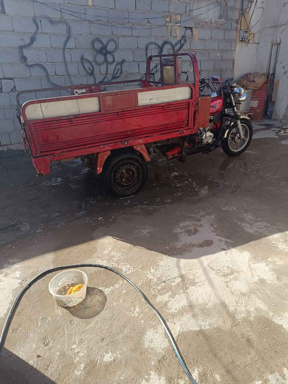 ستوته 2017 اوراق بسمي اصوليه بيه لحيم بركبته فطر جدن بصيط ولحمته مكينه  25مفتوحه مره وحده تخم تاير جديد لوگير الاصلي جديد  باتري جديد كهربائيات كله شغاله بك لايت جديد. العنوان كربلاء حي سلام قرب محطة الغاظريه. السعر مليون و1000
***********
