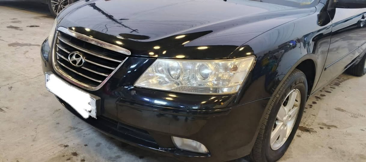 السلام عليكم سوناتا موديل 10 دخول جديد سياره جاهزه ما بيها نقص محرك محرك 2400 ////غاز غاز///بها قصه جنطه//
////ادوات ادوات ادوات///
جاهزه ما بيها اي نقص 
//السعر 46 ورقه بها مجال//
/الوان بغداد /رقم الهاتف/***********/
