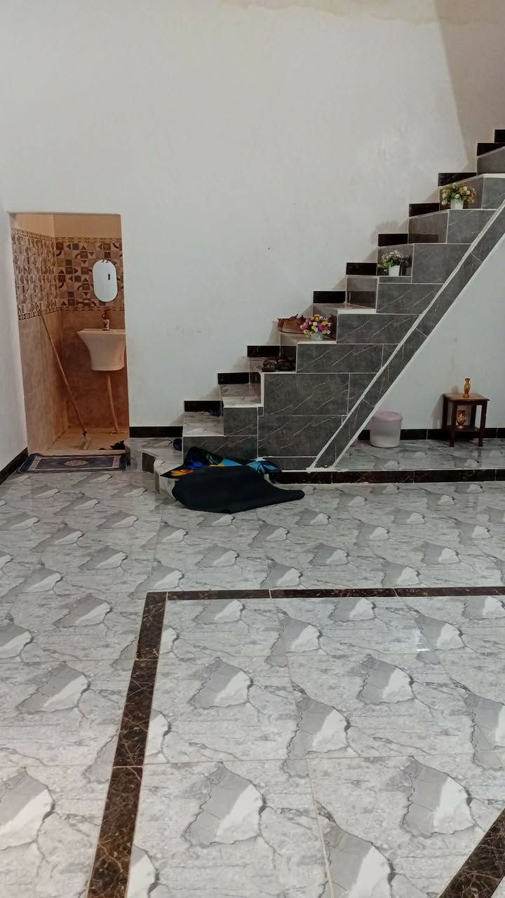 مرحبا من رخصت ادمن بيت زراعي بدور سيد حمزه سعر 70مساحته 200


**إذا كنت صاحب هذا الإعلان وتريد حذفه لأي سبب، رجاءا أرسل رسالة إلى الدعم الفني**