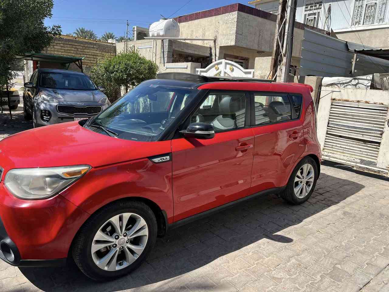 السلام عليكم 
صول موديل 2016 
وارد امريكي 
حادث مالته بل منشور تخريب 
ومصلحه بليمارات يعني مو بعراق
مكينه 2000 جي تي اي مكفوله هيه والكير مالعوبات بيهن 
سياره واحد ع واحد 
تخم تاير جديد 
حداديه جديده 
تحديد مسار 
تتفئه وتبريد بل كشنات 
بصمه فتحه بلنرامه 
3 نضمه قياده 
صرفيات الوقود نسه ماكو صرف لا دوانز 
سياره خير من الله 
بسمي سياره الرقام نكليزي بغداد 
مكاني البياع *********** 
سعر 120 بيه مجال الطيبين 
ابس هيه وينهن بنوتات الحبن الون الحمر
