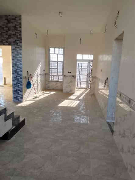 بيت للبيع بعده محد ساكن بي كامل من كلشي وجاهز للسكن طابو زراعي يتكون غرفتين صاله
استقبال. مطبخ حمامات. #بيت_مرتب_سعره_60_الشهابي_الثالثه

*********** مساجه500

***********
