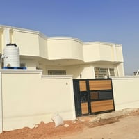 دار للبيع   حي الدوغانه الشارع الثالث  مساحه ٢٢٠م.  واجه  ١١ م  الدار ...