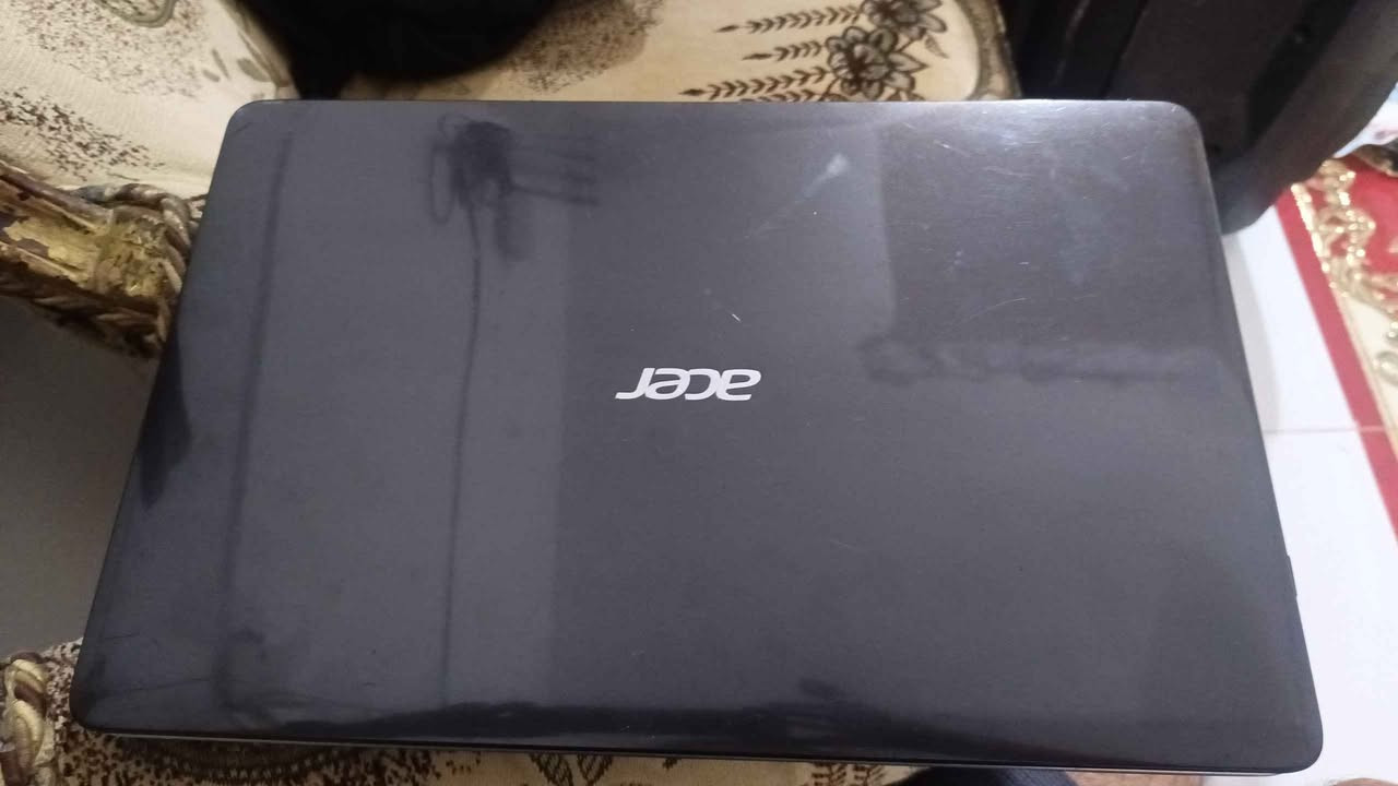 السلام عليكم ورحمة الله لابتوب ايسر اسباير جيل الثالث i7 فئة ال QM اللالعاب والتصميم الرام 8 كيكا ddr3  قابل للتطوير لحد 16 كل ما تعلي الرام كلما يعلى الكرت الداخلي بي كرت خارجي نفيديا جيتي 710m واحد كيكا وبي كرت ثاني انتل 4 كيكا الهارد ssd 120البطارية تنطيك ساعة وتخلص ما بي غير بس الكسور من ورة بل كفر حاطلهن صمغ ما علي أريد اراوسة بلابتوب رأس برأس مكاني كربلاء حي العسكري مال حر👌 كربلاء, العراق


**إذا كنت صاحب هذا الإعلان وتريد حذفه لأي سبب، رجاءا أرسل رسالة إلى الدعم الفني**