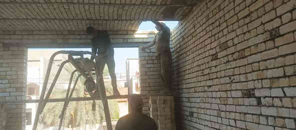 خلفه بناء عكاده كاشي لبخ بناء بلوك +طابوك +حجر باسعار مناسبه وشغل نضيف كرسته وعمل اؤ عمل فقط تنضيف المكان بعد العمل للتواصل ***********
