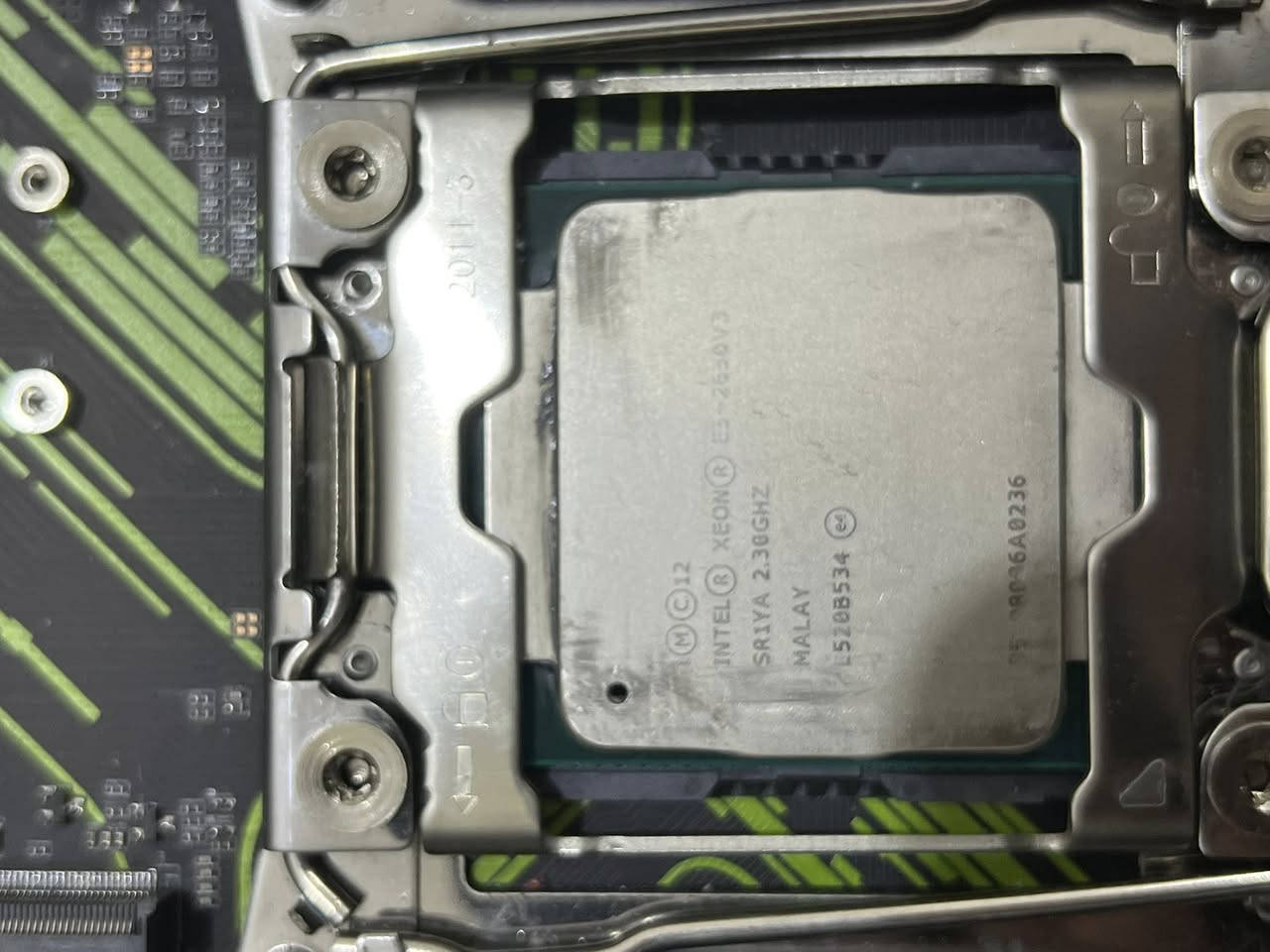 قطع بيسي للبيع (مستخدم نضيف)
كيس فارغ ويا ٣ فانات وهاب (٤٠ الف ) 

بورد  + معالج E5 2650 v4 + رامات 2*8 ddr4 (١٠٠ الف) 

و Sata 180gb (intel)+ m.2 256 gb nvme ب ٤٥ الف 

ماوس و كيبورد rgb (٢٥ الف) 

كرت wifi + bluetooth  ب ١٠ الاف 

هارد ٤ تيرا البيسي يتعرف على هارد بس ما يشتغل ما اعرف ليش  ٢٠ الف فحم مو شغال

بور سبلاي ٦٠٠ وات ب ٢٥ الف مثل اللي بالصورة 

مبرد معالج الحديدات ما موجودات ب ١٠ الاف


**إذا كنت صاحب هذا الإعلان وتريد حذفه لأي سبب، رجاءا أرسل رسالة إلى الدعم الفني**