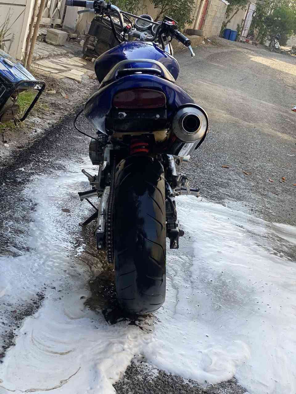 سلام عليكم هورنت ستمية دراجة حلوة مبدل بيها بس زنجيل  وأسعر  عل خاص هاذة رقمي ***********
