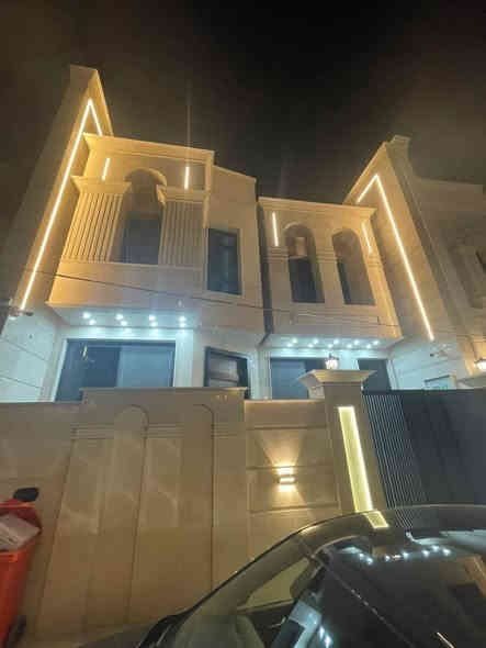 ✔️✔️ لـلـبــيــع فـي الـسـيـديــة ( الاعتماد الهندسي للعقار حصراً )
دار سكني حديث نيو كلاسك فول درجة اولى مرمر  3 طوابق 

الـمـسـاحـة  100  مـتـر   الواجهة  8.33 م نزال 12 م 

مربع التصنيع موقع مميز خلف شارع 20 الاول 

متكون من 5 غرف نوم وصالة وهول ومطبخ وخدمات 3 

‏‎💰 التعامل والتفاوض مباشر مع صاحب العقار

***********-***********-***********📞

‏‎الفرع الاول / الـسـيـديــة الضباط مقابل افران الرباط
‏‎ الفرع الثاني /شارع العلوة مقابل مدرسة حلم الغد الاهلية 
‏‎الفرع الثالث / عرصات الهندية مجاور فندق بلوم 

‏‎‏‎زبائننا الكرام بِكُم نَرتقي ونَتشرف بزيارتِكم ونَفتخر بخِدمتِكم ❤
