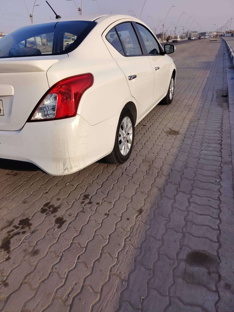 نيسان صني 2023 مصري أربيل بس الشركه وكاله بسمي مكفوله كفاله عامه ماشيه 137 السياره جديده حداده عامه دبلات تايرات مابيه نقص شاشه وكامره بلاد سبايدر بلاد ويل كب سياره دواخل نضيفه سعره 117 مكاني بصره  ***********
