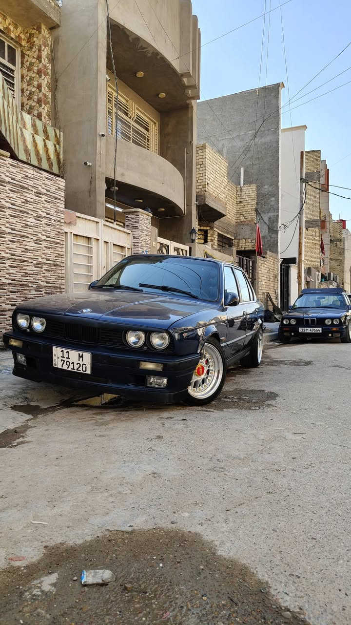 مستعجل ع بيعته  بدون مراوس
Bmw e30 325 1990
رقم بغداد باسمي تحويل ثاني يوم 
كاملة مكملة مكينة مفتوح 25 
كير عادي نمرة قصيرة
تبريد شغال ثلج 
بدون ضربة بدون خياسات 
مكاني بغداد البلديات 
*********** 
السعر ع خاص

