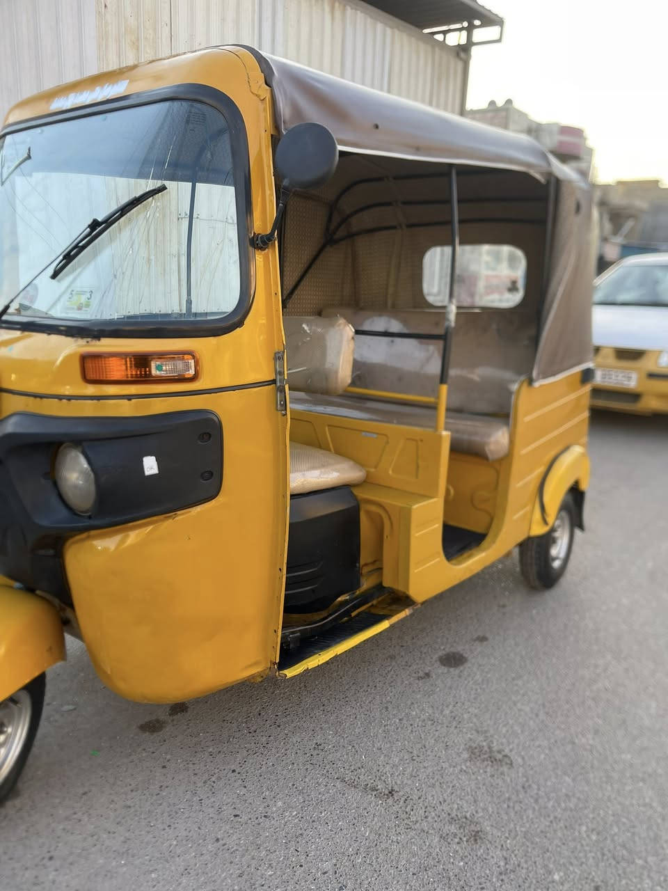 السلام عليكم  تكتك موديل 2020/شهر /11 رقم وسنويه كربلاء مشروع وطني تحويل ثاني يوم مكانها بغداد زعفرانيه 
الرقم ***********الاتصال
