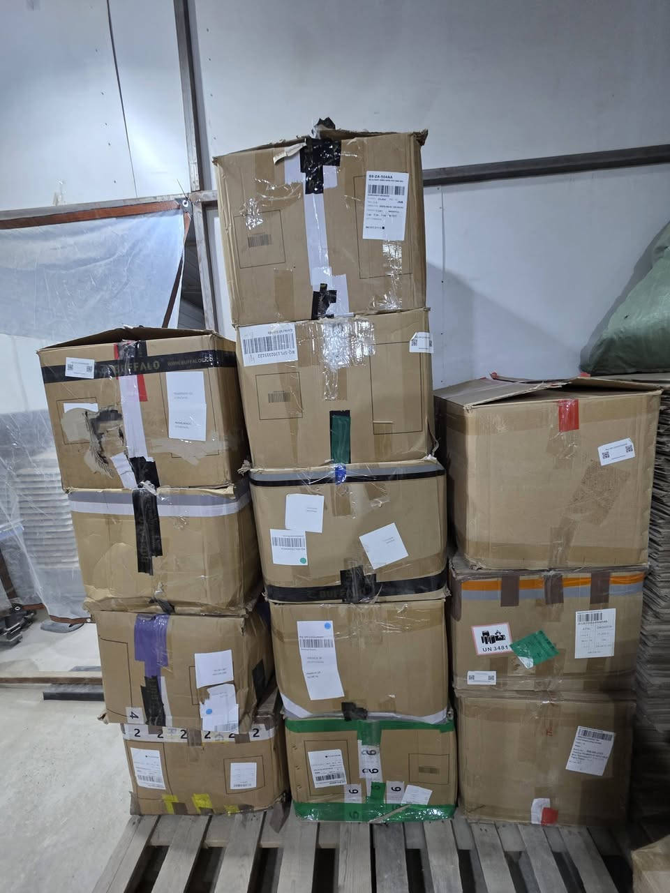 السلام عليكم شباب بضاعه أوربيه ميكس
الاغلب ملابس 70  بل 100 

خاليه  من الحديد كلها  اكثرها ملابس ونواعم 

ابيعها شلعه 
الكيلو ب 3 ونص 
مكاني بغداد 
رقمي ***********
