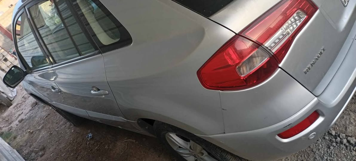 رينو كوليوس 2013
بصمة تشغيل
محرك2500
كير اوتوماتيك + عادي
راديو + سيدي + اواكس + بلوتوث
مثبت سرعة
مانع تزحلق
حساسات خلفية
تحكم ستيرن
اشاير بالمري
مري شفط يدوي
ويل كب 17 
رقم بغداد
السعر 92 ورقة قابل للتفاوض او مراوس بفورتي


**إذا كنت صاحب هذا الإعلان وتريد حذفه لأي سبب، رجاءا أرسل رسالة إلى الدعم الفني**