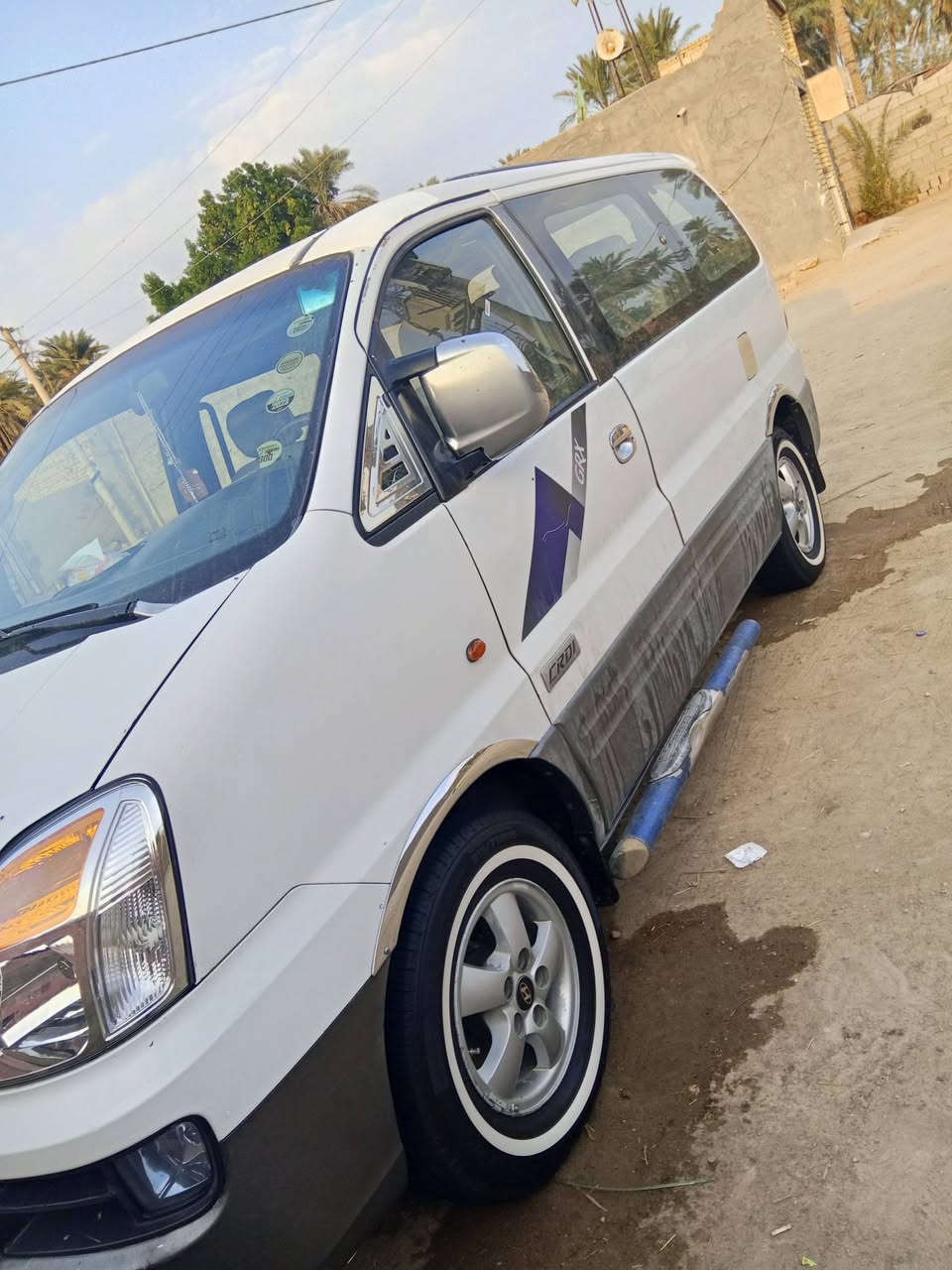 سلام عليكم ستاركس موديل 2007 اصل مسكر اوتماتيك حداديه كارتون تبريد ثلج تخم تاير مكينه وكير جدد *********** وسعر خاص
