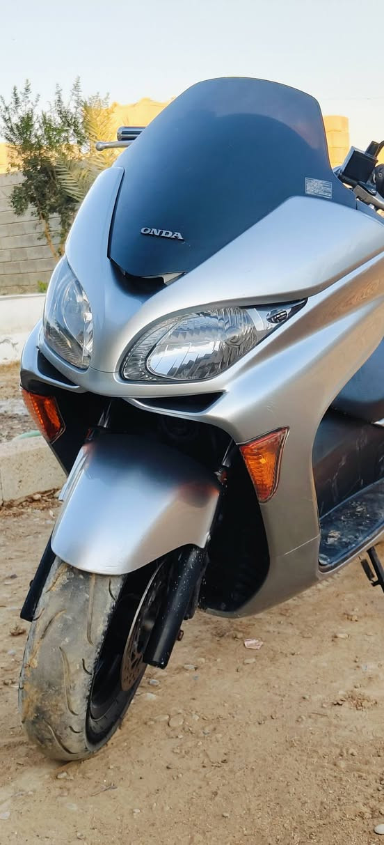 السلام عليكم
فورزا 09 نضيف فول محرك ما مفتوح كلچات شركه مكفول من كلشي محرك صوته ناعم حيلل
للستفسار اتصل ***********
