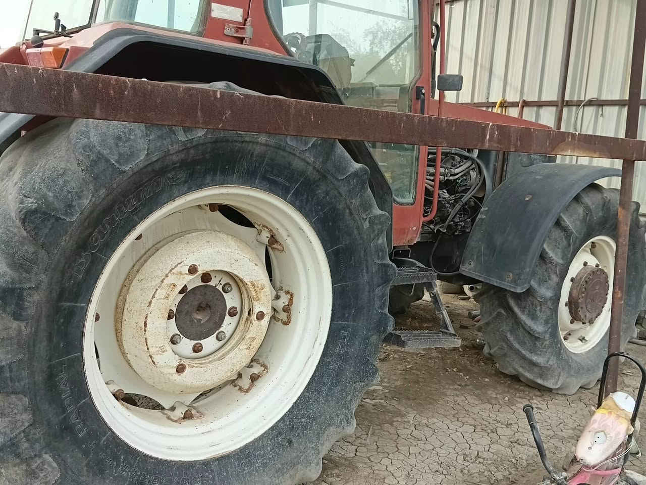 فيات حجم ١٣٠ للبيع  موديل ١٩٩٦ كتاب منفيست  مكان بابل جبله استفسار ***********
