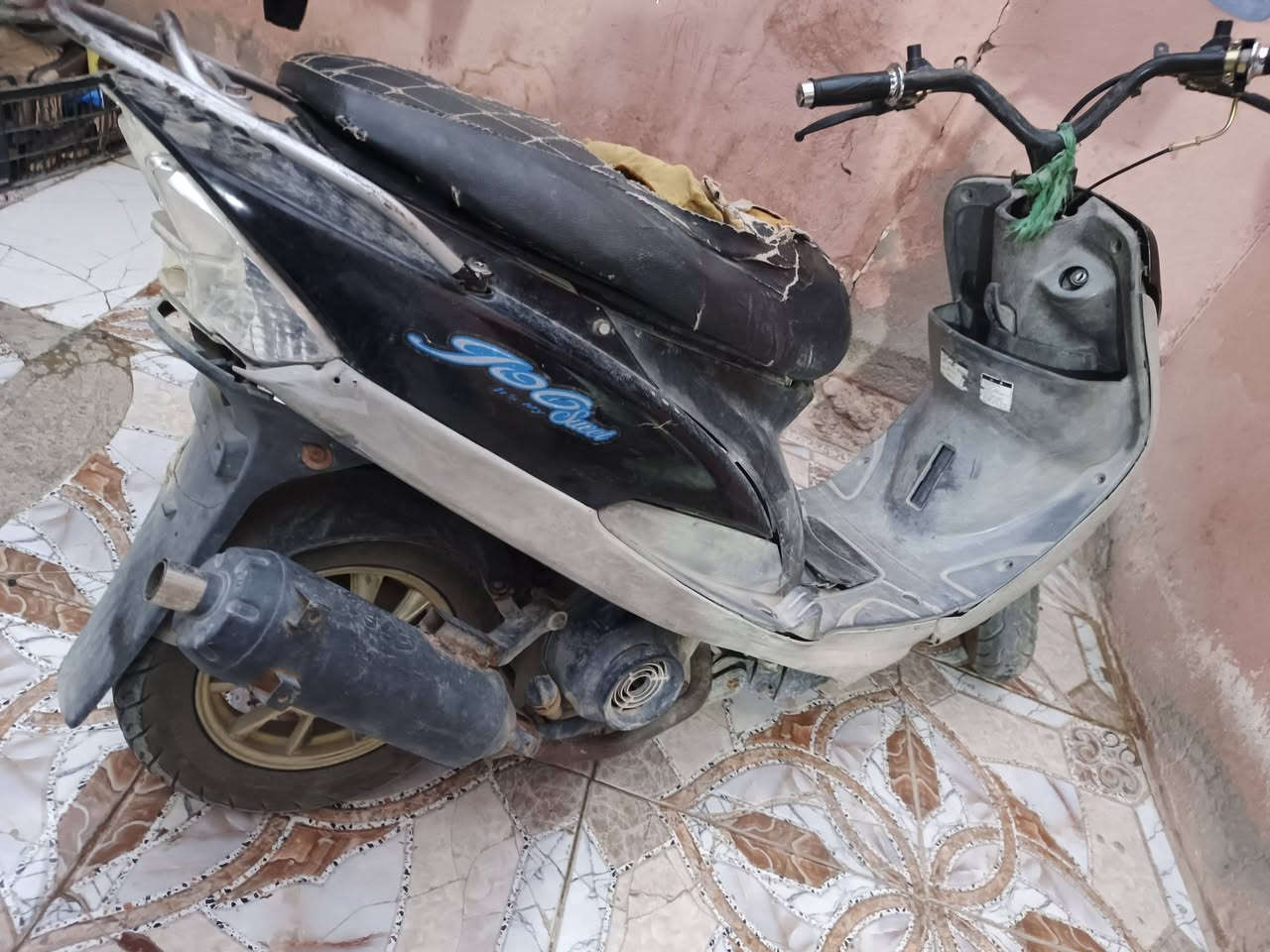 دراجه ليبع ماكس منغولي السعر ٣٠٠و٥٠الريده يرسل وتساب ***********
