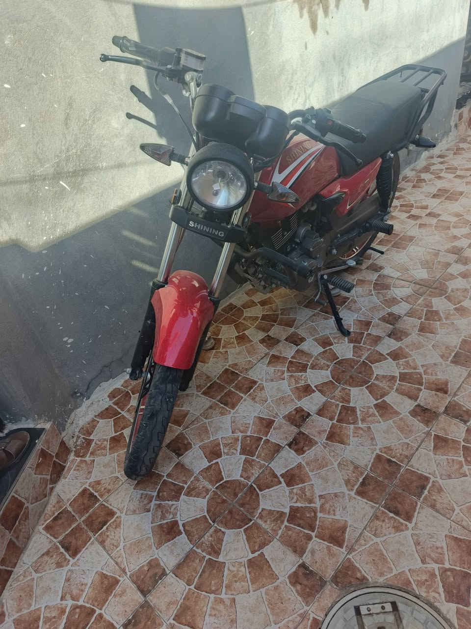 سلام عليكم دراجه شاينك مديل 25 مكينه 150  5 نمر دراجه نضافتها فول سلف هندر كفاله عامه أوراق اسكنر السعر 900 الشراي يتصل *********** مكان الديوانيه مركز الموشراي يعبر المنشور خاص ممتواجد
