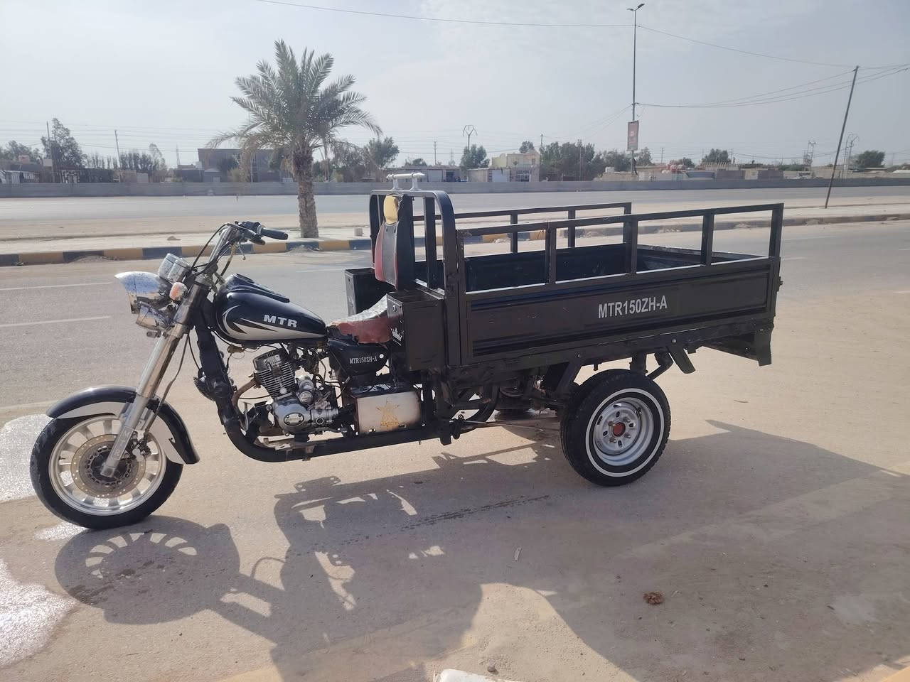 سلام عليكم ستوته للبيع مديل 2016 أوراق بسمي وكيله جبرين مكينه 24 مكفوله كفاله عامه بيه لحيم بركبه فقط لا خياس ولا شي بيهه مكفوله كفاله عامه اكسن مقفل جديد تايرات خطه جدد كهربأيات كله جديد نكره سلف ستوته جاهزه مال جناي متصرف عليه ربع سعر 1000
للتصال ***********
