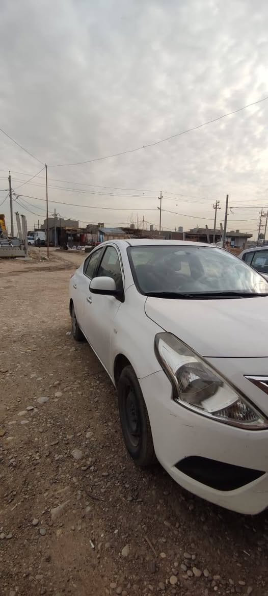 نیسان لاکسمی بای 2020
دەسک نیکل
سێ جوار جێ کجک سارد  لەبشتەوە
سبوغی نیە ***********  
whats App أربيل, العراق
