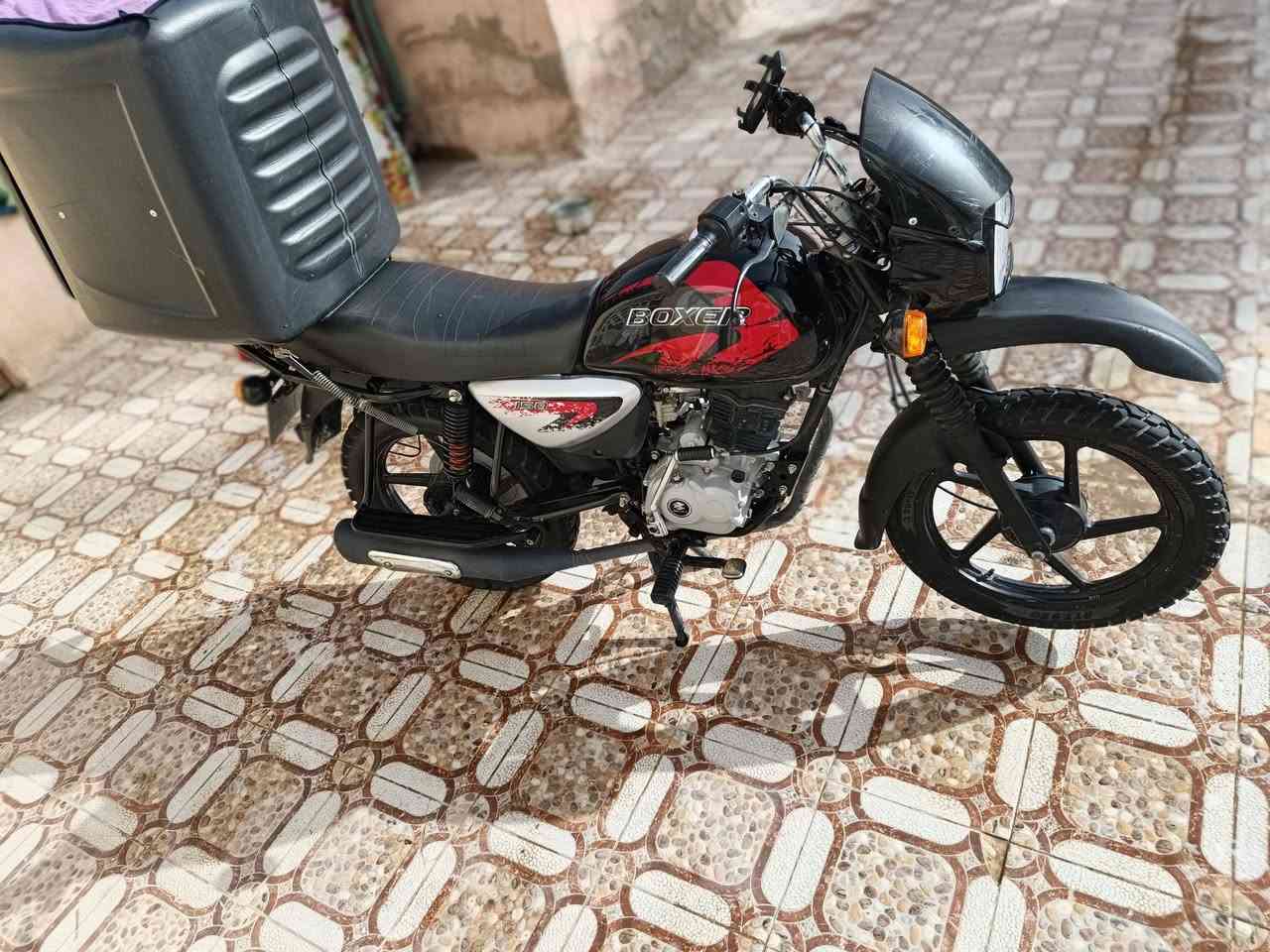 بوكسر موديل 24 رقم اربيل نضيفه دراجه سعر 2400 وبيه مجال ***********
