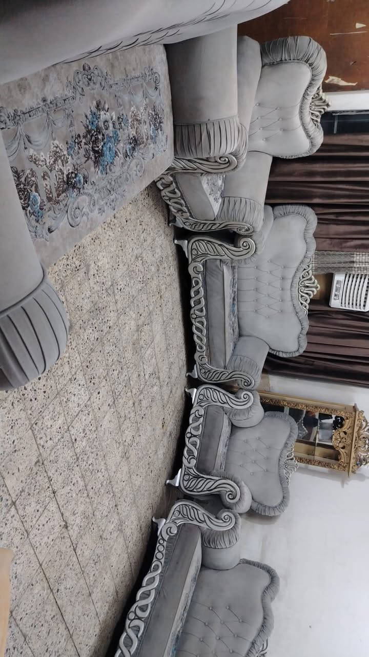 تخم 10 مقعد💺 اخو جديد أي ضرر مابي خشب بلوك تسكام تكمه سفنج ضغط عالي تفحص وتأخذ سعر ,,300,,بي مجال مكان لبياع *********** يوجد واتساب
