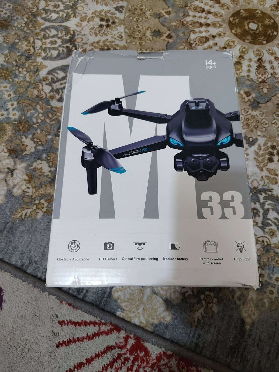 سلام عليكم حبايب
لتواصل *********** او عالخاص
درون برشلس احترافيه شاومي M33max
دقه فول 1080  hd كلش واضحه 
كنترول شاشه سمارت ويربط عالتلفون
بطارية ٣٠٠٠ ملي.
ثباتيه فول  
وقت الطيران ٢٥ دقيقه
زر عوده الى مكان الانطلاق 
مع كامل الملحقات ريش وبراغي ودرنفيس وكيبل شحن
جديد غير مستخدم.
