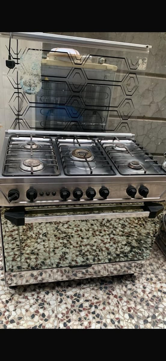 للبيع مكاني حي الحسين***********
