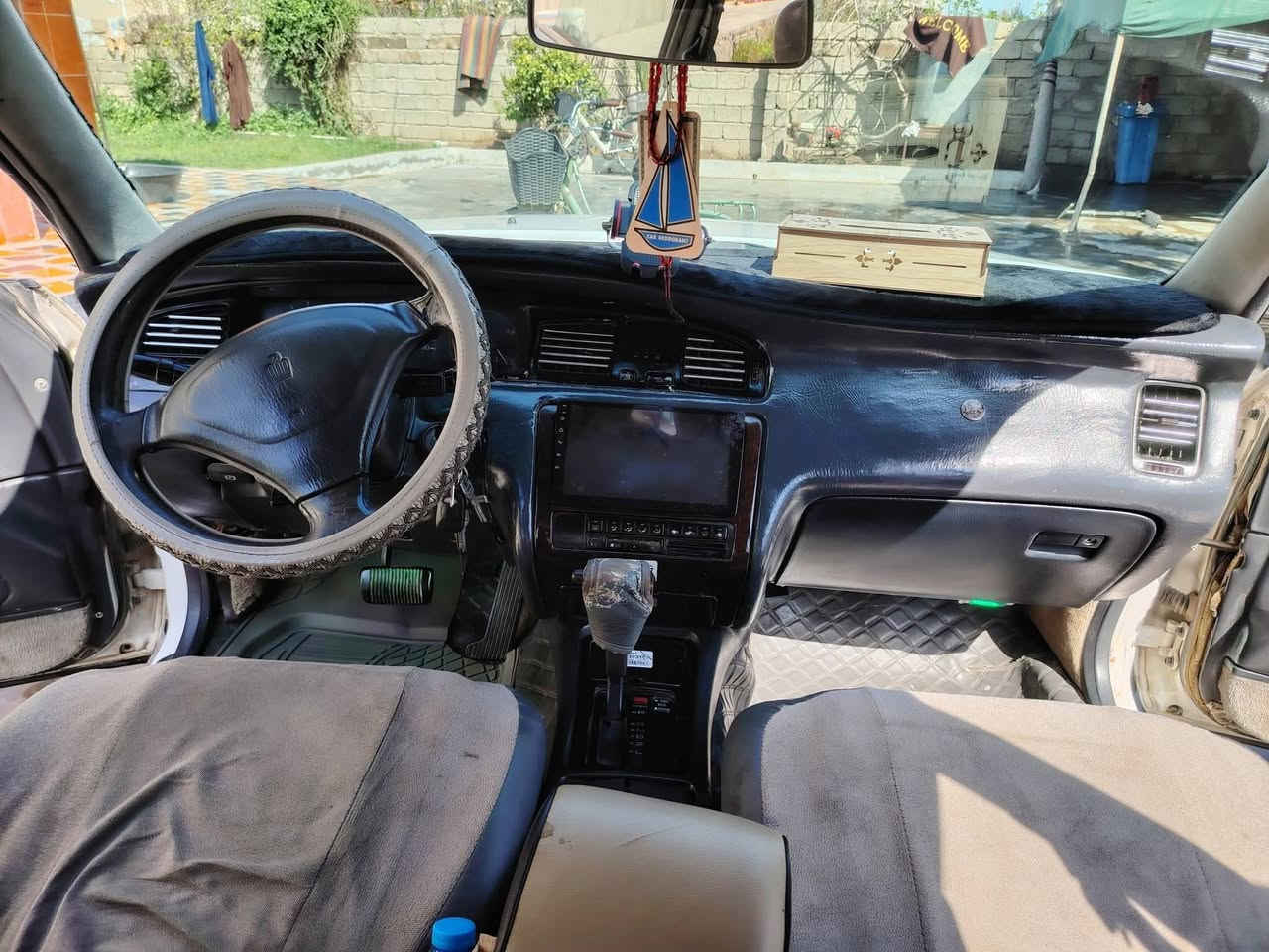 السلام عليكم /بطه متصل رقم نينوى الماني سنويه ل 28  مامگصوص كير محرك  شرط،تدفئه تبريد كهربائيات كلهه شقاله كمبريسر جديد مال گصه درايم شفتات جدد صدر امامي خلفي جديد طخم تاير جديد مسجل شاشه كامره خلفيه نوزلات جدد مالات گصه مابيهه شي مايشتقل شرط التحويل والوكاله  جاملغ اليمين مبدل الباقي شركه السعر (54) المكان الخضرانيه رقم 📱 الهاتف ***********
