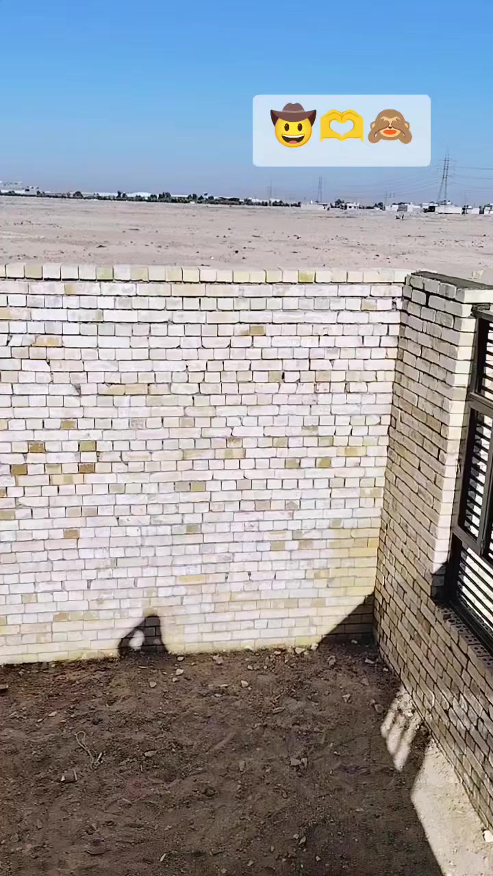 السلام عليكم خلفه بناء متواجد حاليا اشراف مهندسيه مصداقيه بالعمل هذا رقمي اتصل به خير وتدلل واتساب موجود حاليا ***********
