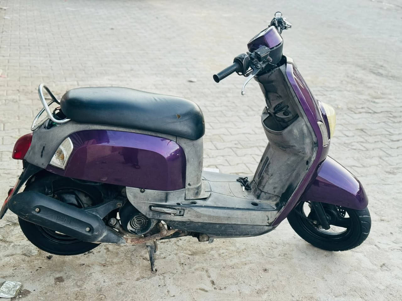 يوليس نوزل الدراجة كفالة برغي ما مفتوح بيها  تعال  وافحص   السعر 700 بيها مجال قليل
***********
