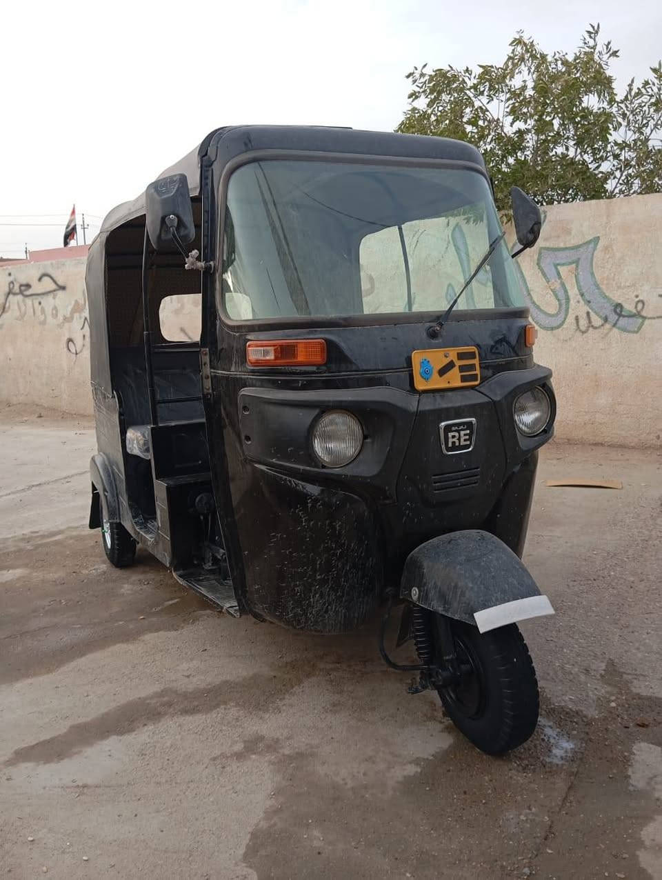 السلام عليكم تكتك البيع مديل 2020 رقم واسط تحويل مباشر مكينه بوشه وبستم وبيه طخه بل الغد خفيفه ول باقي كفاله عل وضع شركه سعر. 6800 وبيه مجال مكان ناصريه رفاعي قره المنشور وتصل ***********
