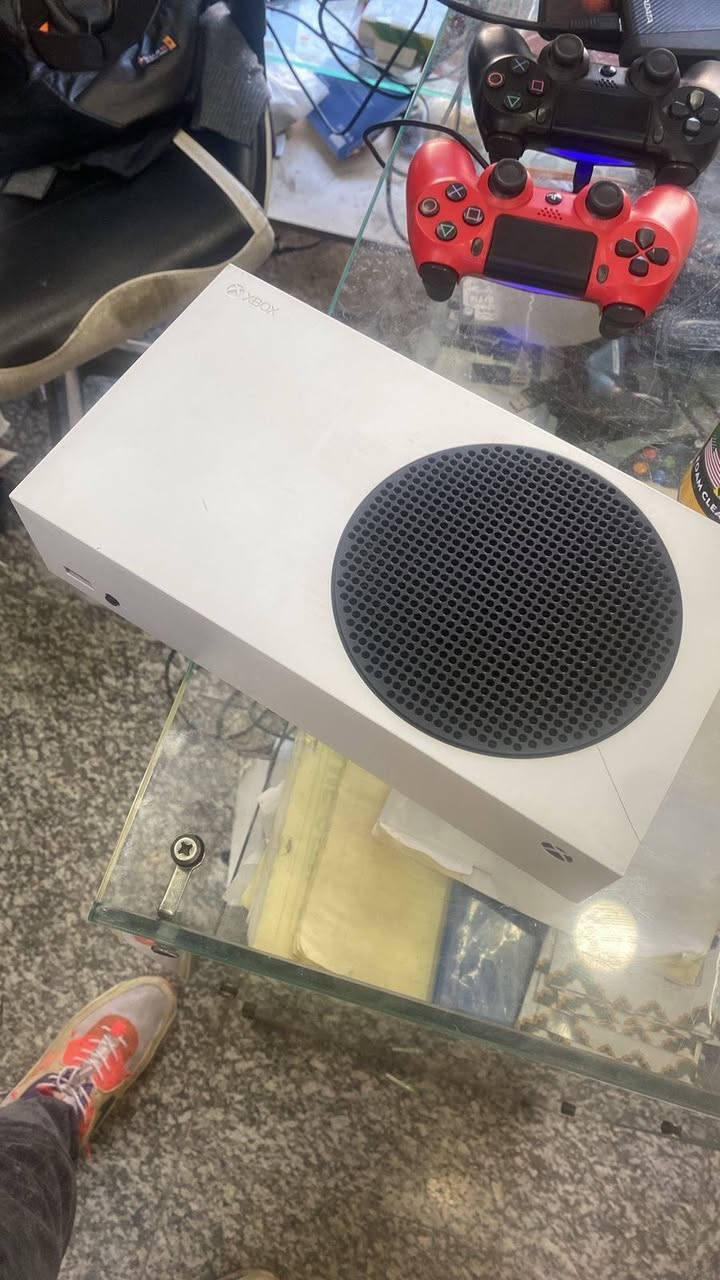 السلام عليكم متوفر اكس بوكس سيريس اس مستعمل

 مفتوح للتنظيف فقط كامل جهاز مع جوستك وكيبلاته
توصيل موجود افحص جهاز قبل دفع وبي ضمان شهرين


**إذا كنت صاحب هذا الإعلان وتريد حذفه لأي سبب، رجاءا أرسل رسالة إلى الدعم الفني**