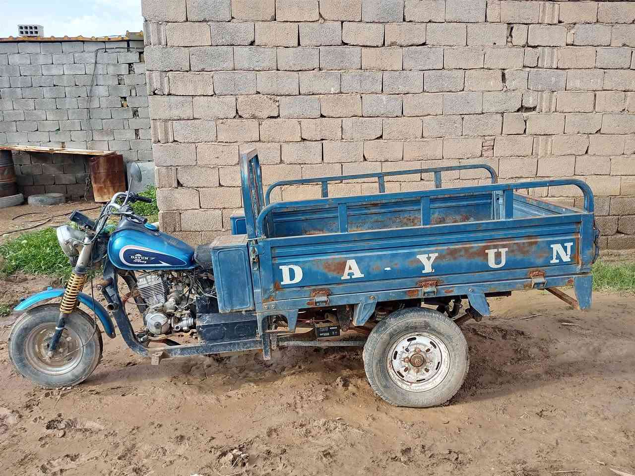 سلام عليكم ستوته للبيع موديل 17 اوراق كامله مكان واسط قظاء الحي رقم الهاتف 
***********     ***********
