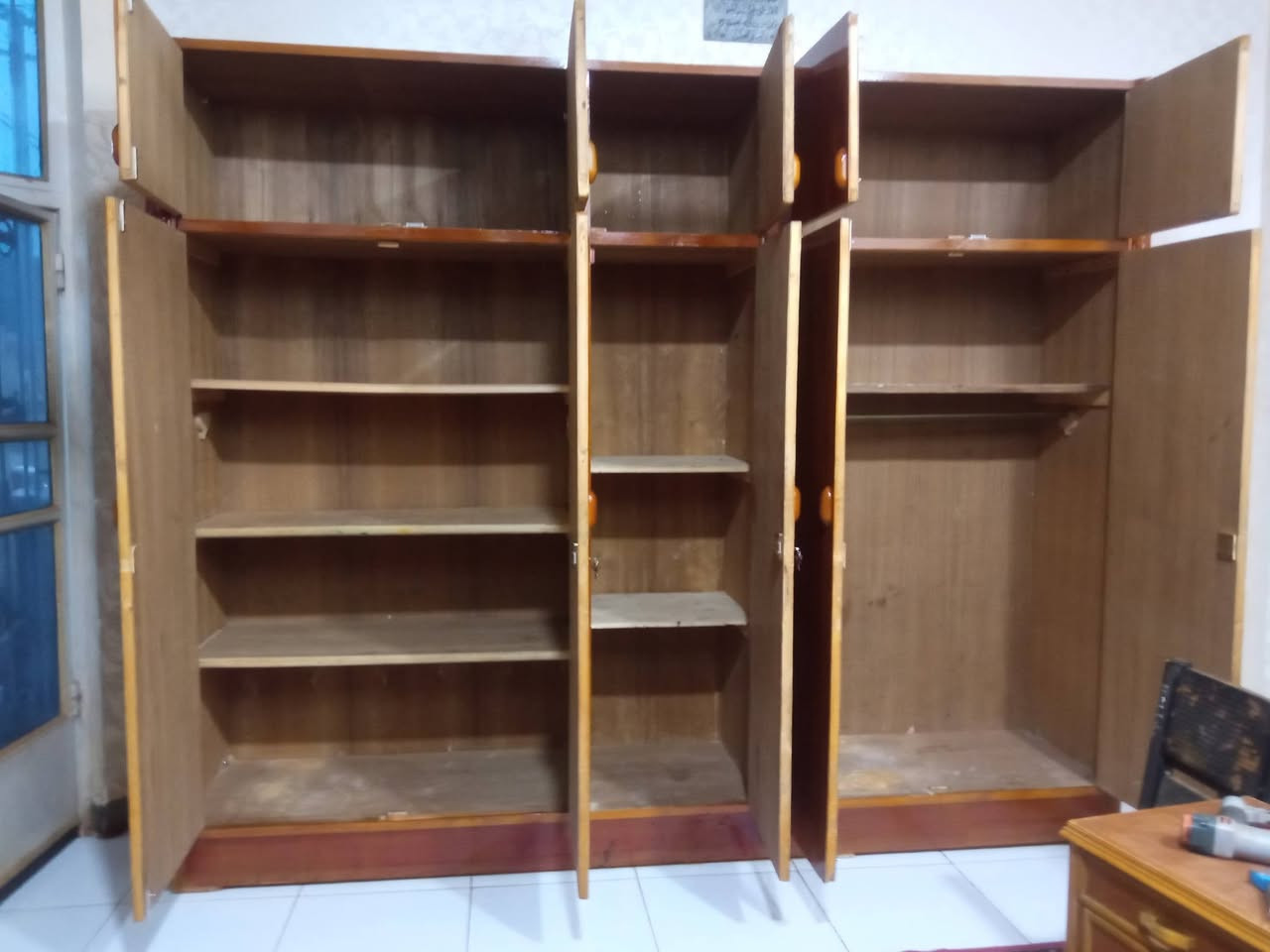 كنتور ابو الملحق نجاره تسكام نضيف جدا أخو الجديد ابو 5 باب مكان حله مركز شراي راسلني خاص


**إذا كنت صاحب هذا الإعلان وتريد حذفه لأي سبب، رجاءا أرسل رسالة إلى الدعم الفني**